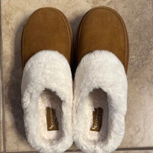 Koolaburra Brown and White Women's Slippers
